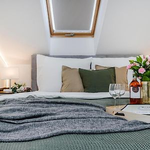 Studio met een King Size Bed